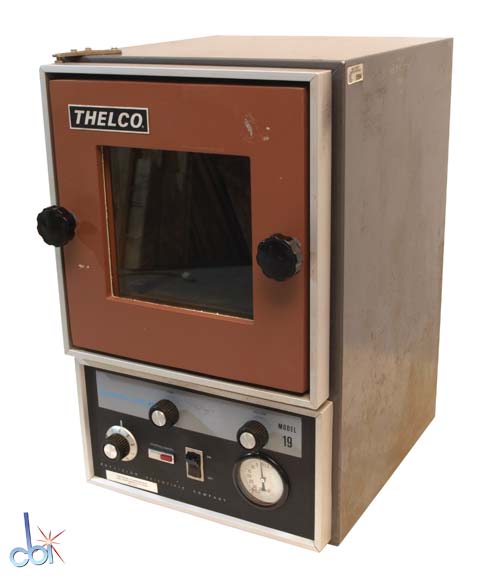 PRECISION SCIENTIFIC VACUUM OVEN 200ºC